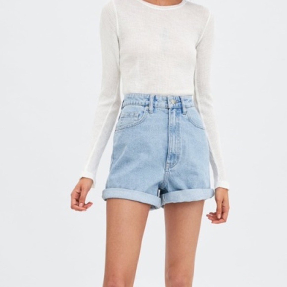 NWT! Zara Authentic Denim Shorts Mom Fit